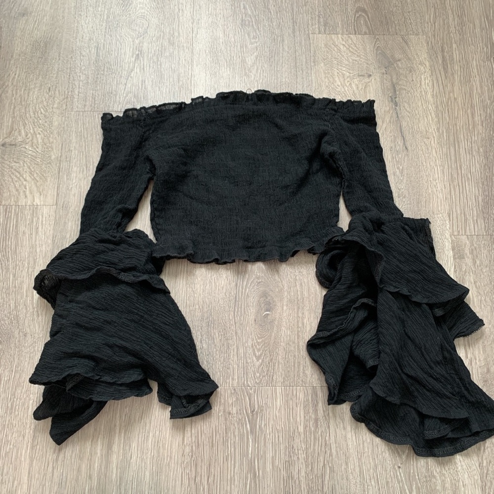 Black off the shoulder crop